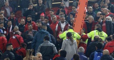 Έφυγε από τη ζωή φίλαθλος που υπέστη ανακοπή στο Καραϊσκάκη Έφυγε από τη ζωή φίλαθλος που υπέστη ανακοπή στο Καραϊσκάκη
