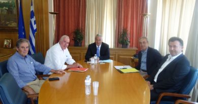Συνάντηση Βορίδη με εκπροσώπους της ΚΕΟΣΟΕ Συνάντηση Βορίδη με εκπροσώπους της ΚΕΟΣΟΕ