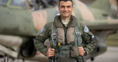 Επισμηναγός Επαμεινώνδας Κωστέας