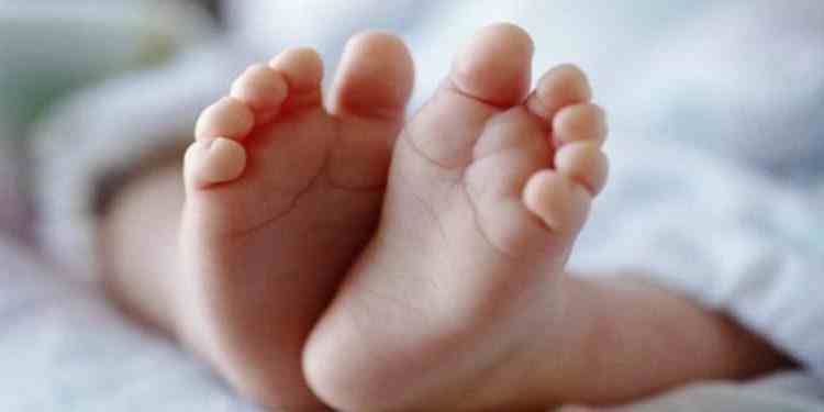 Κόρινθος: 24χρονη γέννησε στο προαύλιο νοσοκομείου