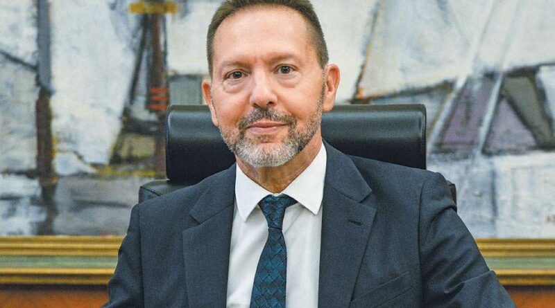 ΓΙΑΝΝΗΣ ΣΤΟΥΡΝΑΡΑΣ