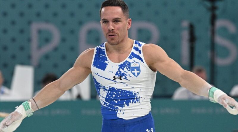 Λευτέρης Πετρούνιας