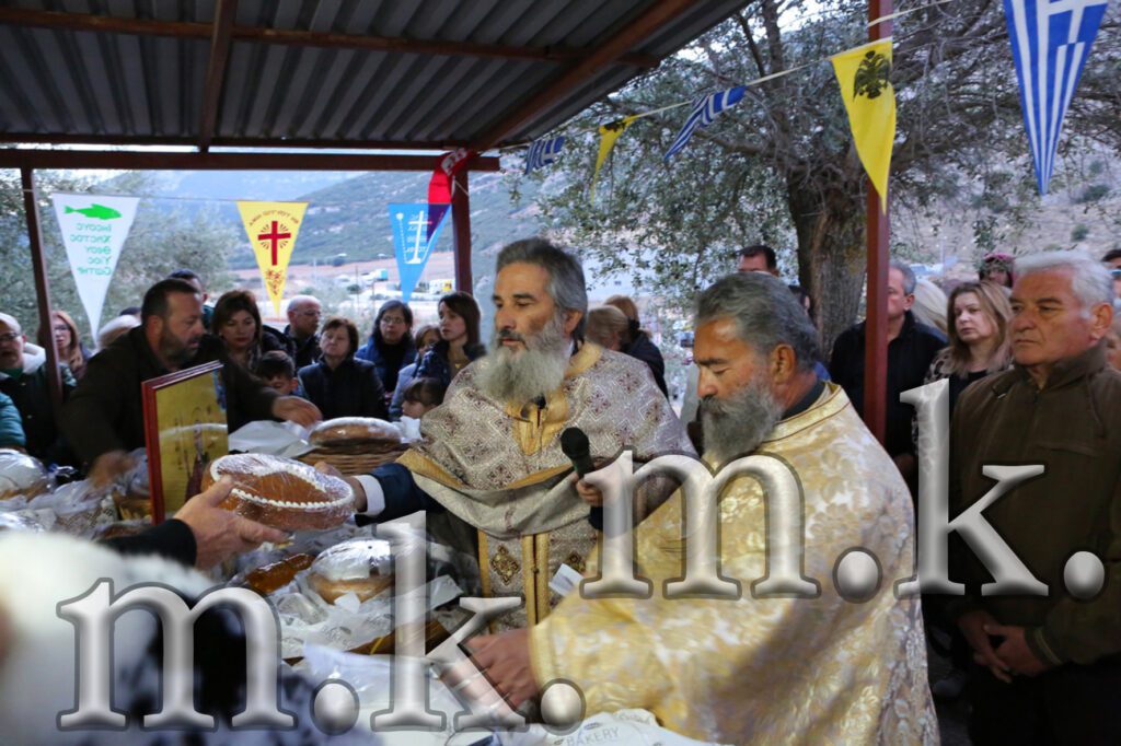 Εσπερινός Αγίου Μηνά στη Νεμέα Κορινθίας -ΦΩΤΟ