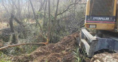 Αυτοψία στον καθαρισμό της αρδευτικής διώρυγας ΑΟΣΑΚ