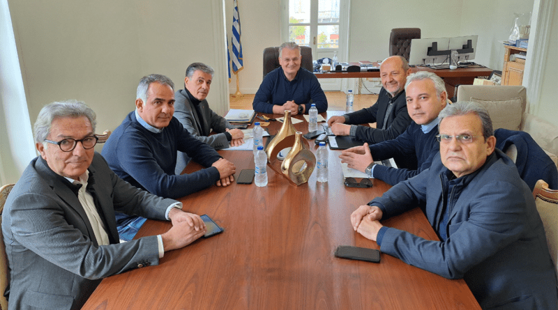 Περιφερειακή σύσκεψη με το Επιμελητηριακό Συμβούλιο Πελοποννήσου-Στόχος η ενίσχυση της επιχειρηματικότητας