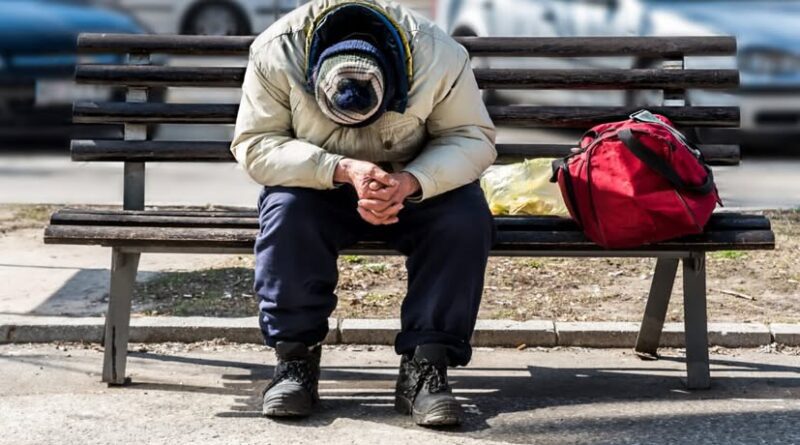 Κορινθία: Δύο Δήμοι θα παρέχουν στέγαση και εργασία σε αστέγους