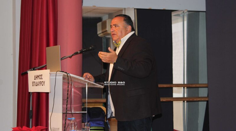 Ομιλία του Μανώλη Σφακιανάκη στην ενορία Αγίου Βασιλείου στο Λυγουριό Αργολίδας