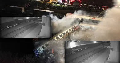 Τέμπη: Έφοδος της Αστυνομίας στα γραφεία της εταιρίας που είχε τα video του εμπορικού τρένου