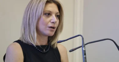 Καρυστιανού προς Κακλαμάνη