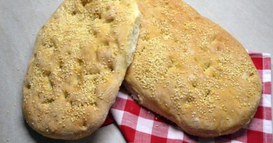 Λαγάνα παραδοσιακή