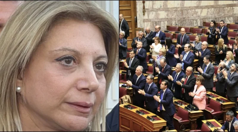 Καρυστιανού σε βουλευτές της ΝΔ: Αγαπάτε μόνο τις καρέκλες σας
