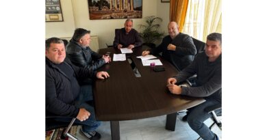 Δήμος Νεμέας: Υπογράφηκε η σύμβαση «ΒΕΛΤΙΩΣΗ ΒΑΤΟΤΗΤΑΣ ΑΓΡΟΤΙΚΩΝ ΟΔΩΝ Δ.Κ ΑΡΧΑΙΑΣ ΝΕΜΕΑΣ» προϋπολογισμού 350.000 €