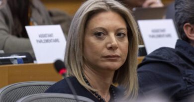 Τέμπη: Εξώδικο Καρυστιανού στον Πρόεδρο της Βουλής