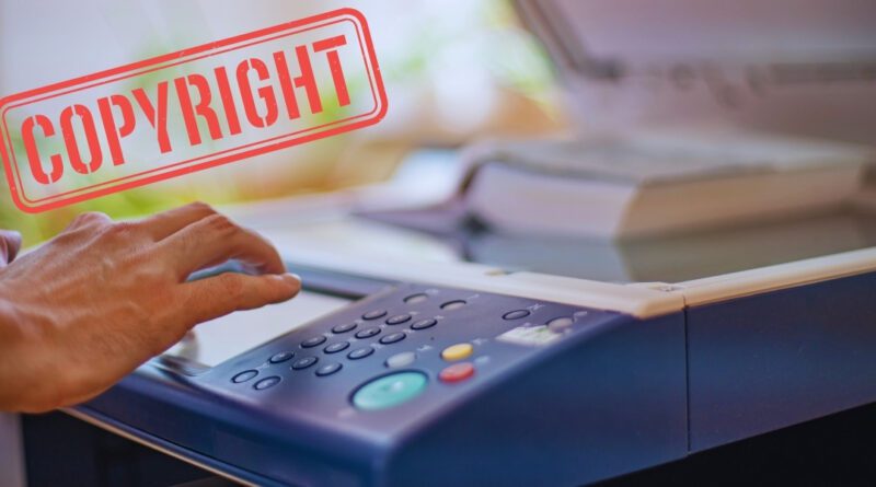 Αστυνομική επιχείρηση αποκάλυψε κύκλωμα παράνομης αναπαραγωγής βιβλίων στο Κολωνάκι