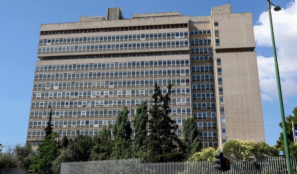 Ζητούνται πράκτορες για την ΕΥΠ – Η προκήρυξη και οι 300 προσλήψεις