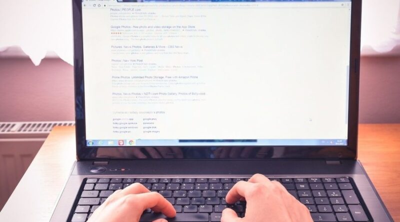 Voucher για laptop: Παράταση για τις επιταγές έως 1.600 ευρώ