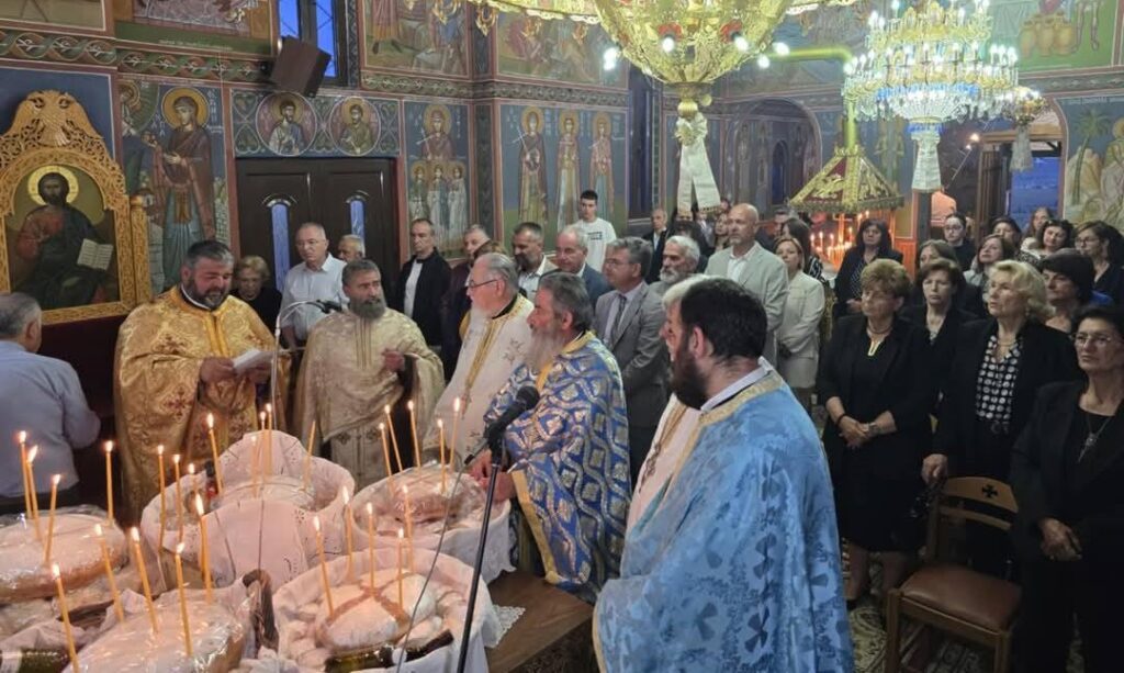 Τους Αγίους Κωνσταντίνο και Ελένη γιόρτασαν στα Αηδόνια και στο Κούτσι Νεμέας