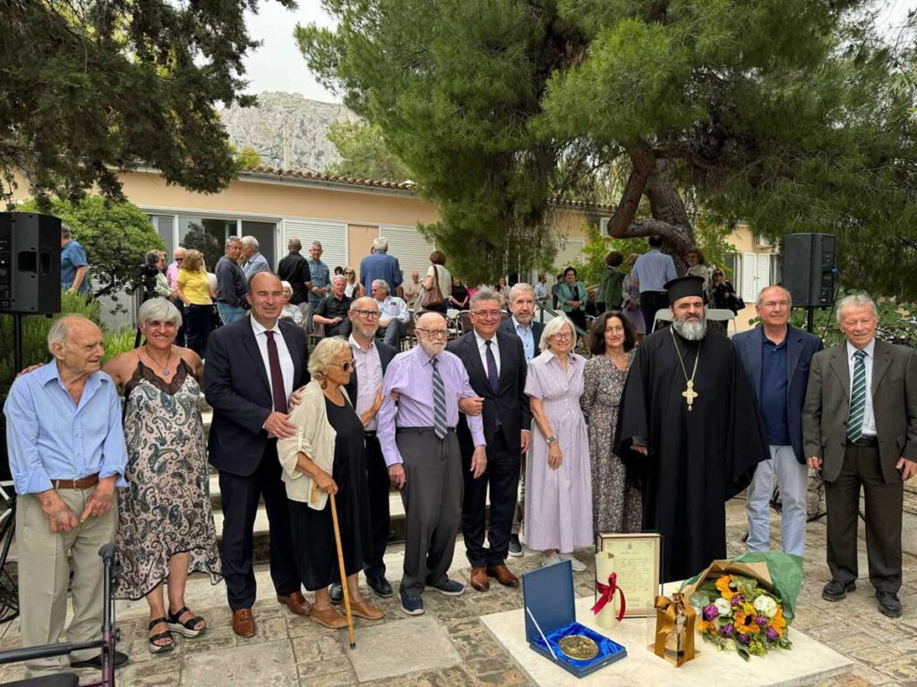 Παρουσία του Αντιπεριφερειάρχη Κορινθίας Αναστάσιου Γκιολή η εκδήλωση προς τιμήν του Αμερικανού αρχαιολόγου Dr. Williams