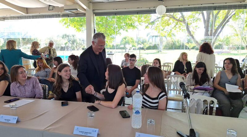 Περιφερειακό Συμβούλιο Νέων στην Κόρινθο - Πτωχός: Η νέα γενιά δείχνει τον δρόμο με προτάσεις, ευθύνη και έμπνευση