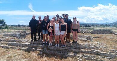 Ξενάγηση σε φοιτητές του Πανεπιστημίου Notre Dame, Indiana, U.S.A.