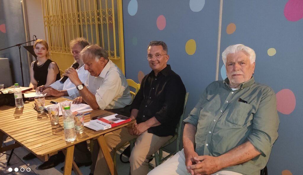 Με επιτυχία η παρουσίαση της αυτοβιογραφίας του Θανάση Παπαδά ''Από τα βινύλια στους αμπελώνες και στο Green Theater''