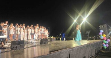 Δήμος Βέλου-Βόχας: Πλημμύρισε μελωδίες η παραλία Βραχατίου!