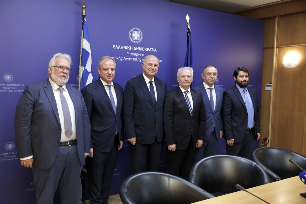 Τελετή παράδοσης – παραλαβής υφυπουργού στο ΥΠΑΑΤ