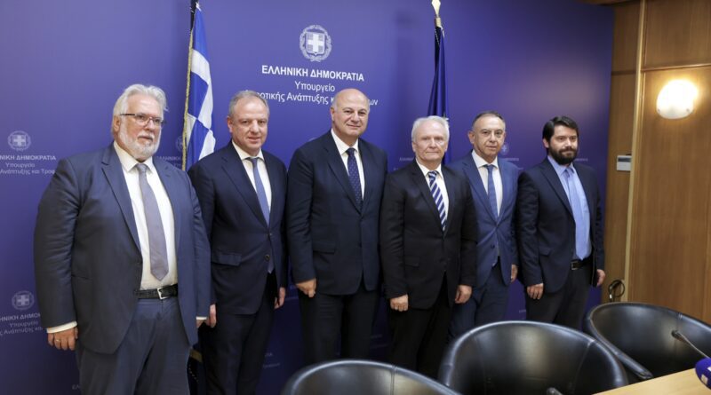 Τελετή παράδοσης – παραλαβής υφυπουργού στο ΥΠΑΑΤ