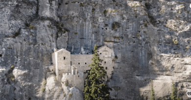 Νεμέα, η Παναγία του Βράχου - Monastery of Holy virgin of the Rock, Nemea, Peloponnese