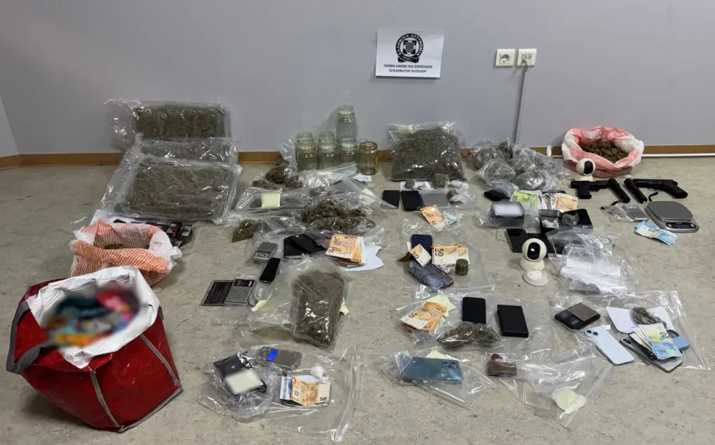 Συνελήφθησαν 11 άτομα μέλη των εγκληματικών οργανώσεων για διακίνηση ναρκωτικών ουσιών