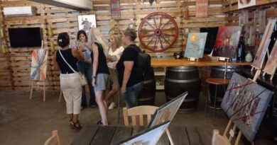 Μεγάλες Μέρες Νεμέας 2025 στον ΑΟΣ Νεμέας: Γευσιγνωσία με Έκθεση ζωγραφικής της Λίας Αϊβαλή