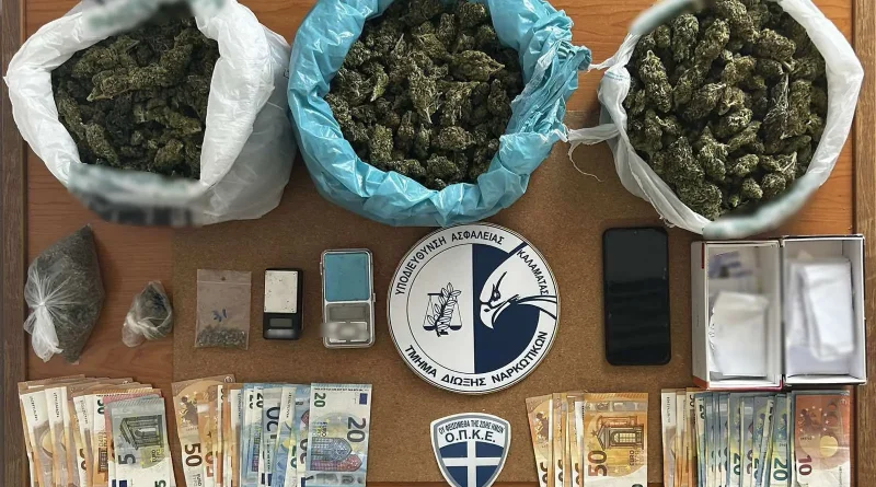 Από αστυνομικούς του Τμήματος Δίωξης Ναρκωτικών Καλαμάτας συνελήφθησαν 3 άτομα για ναρκωτικά