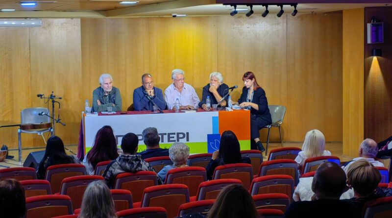 Με επιτυχία η παρουσίαση της αυτοβιογραφίας του Θανάση Παπαδά στη γενέτειρά του το Περιστέρι