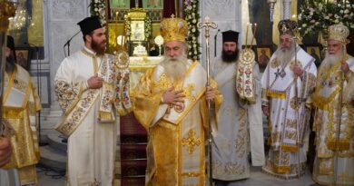 Πρώτη Θεία Λειτουργία του νέου Μητροπολίτη μας κ. Παύλου στον Καθεδρικό Ναό Αποστόλου Παύλου Κορίνθου