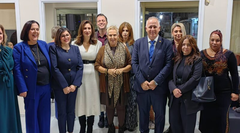 Δήμος Βέλου-Βόχας: Εγκαίνια με συγκίνηση για το Κέντρο Κοινότητας