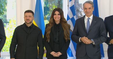 Υπεγράφη συμφωνία για μεταφορά αερίου από την Ελλάδα στην Ουκρανία – Τι δήλωσαν Μητσοτάκης – Ζελένσκι -VIDEO