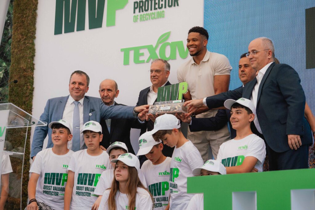 ΤΕΧΑΝ:1ο Πανελλήνιο Σχολικό Πρωτάθλημα Ανακύκλωσης Δευτεροβάθμιας Εκπαίδευσης!  