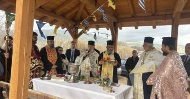 Νεμέα - Θεοφάνια: Με κατάνυξη ο αγιασμός των υδάτων στον Ασωπό ποταμό