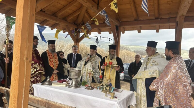 Νεμέα - Θεοφάνια: Με κατάνυξη ο αγιασμός των υδάτων στον Ασωπό ποταμό