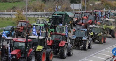 Αγρότες από τα μπλόκα στο Μαξίμου: Παρασκηνιακοί χειρισμοί και η «ατζέντα» της συνάντησης