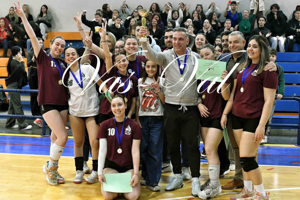 Πρωταθλήτριες Κορινθίας οι μαθήτριες του ΓΕΛ Νεμέας στο βόλεϊ -ΦΩΤΟ