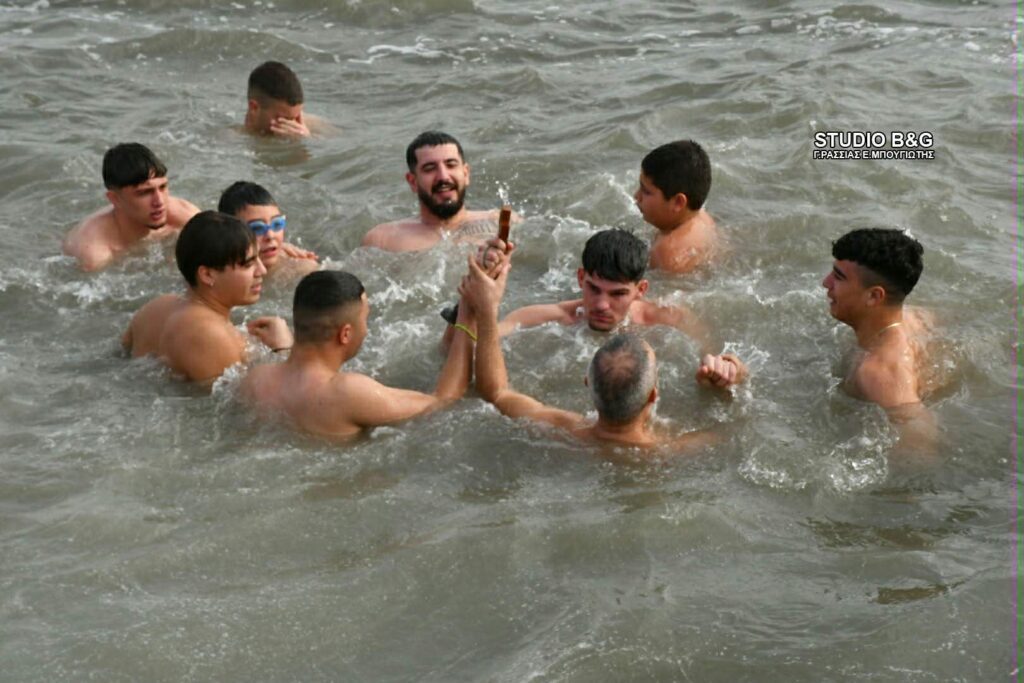 Παραδοσιακά τα Θεοφάνεια στη Νέα Κίο Αργολίδας