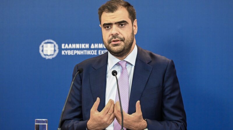 Τελεσίγραφο Μαρινάκη προς αγρότες: Υπομονή τέλος, την Τετάρτη μέτρα έρθουν, δεν έρθουν για διάλογο – Δεν πιεζόμαστε λένε από τα μπλόκα