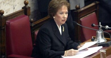 Πέθανε η Άννα Ψαρούδα-Μπενάκη, πρώην Πρόεδρος της Βουλής των Ελλήνων