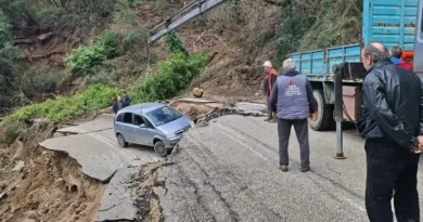 Κακοκαιρία: Πλημμύρες, καθιζήσεις, καταστροφές σε όλη τη χώρα