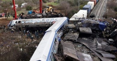 Η σύνθεση της έδρας που θα εκδικάσει την υπόθεση της τραγωδίας στα Τέμπη