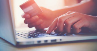 Πάτρα: Προσποιήθηκε τεχνικό της Microsoft και απέσπασε 15.000 ευρώ από 22χρονο