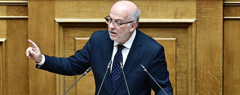 Φλωρίδης για δίκη Τεμπών: «Είναι η μεγαλύτερη αίθουσα στη χώρα – Γιατί να μην γίνει εκεί;»