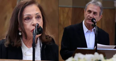 Κηδεία Μαρινέλλας: Οι συγκλονιστικοί επικήδειοι Αλεξίου και Νταλάρα