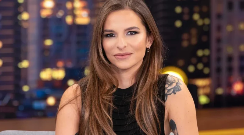 «Λυπάμαι για την κατάντια μας»: Το ξέσπασμα της Εριέττας Κούρκουλου για τους Έλληνες στο Ντουμπάι